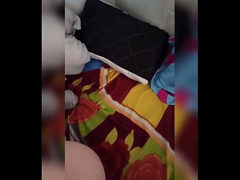 ❤️ Myn keamergenoat bliuwt allinnich thús want har man giet op fakânsje en ik nim de kâns oan om har te neuken en har kont fol mei molke ☑ Fuckfideo by porno fy.assistirhentai.ru ❤